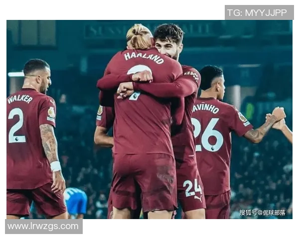 曼城狂胜拜仁4-0震惊欧冠赛场历史冷门瞬间引发全场狂欢