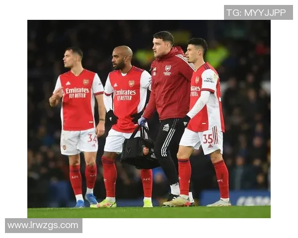 阿森纳在世界杯中以3-0战胜AC米兰补时进球点燃全场激情与数据分析